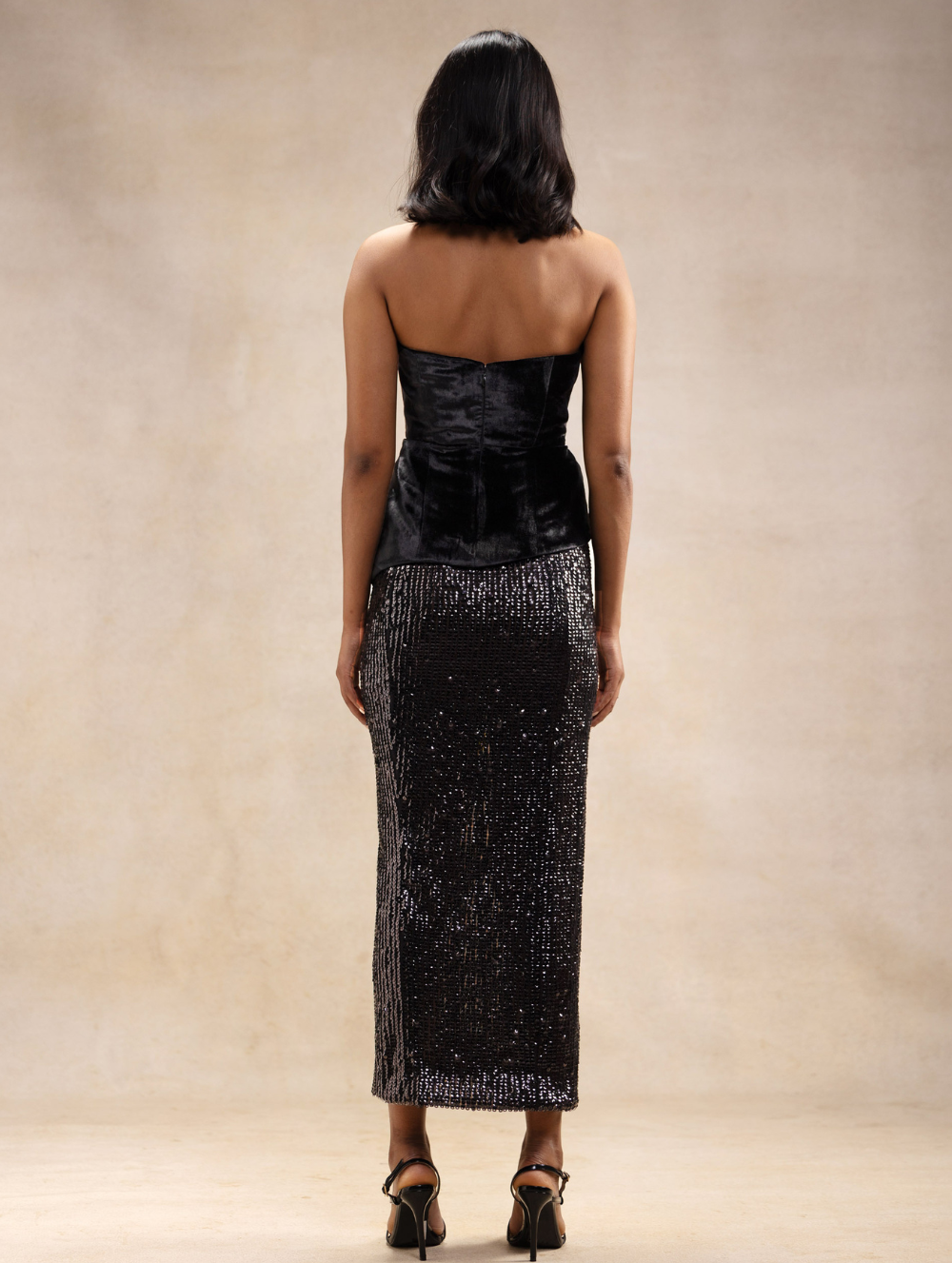 Velvet Corset with black sequin skirt - Colette