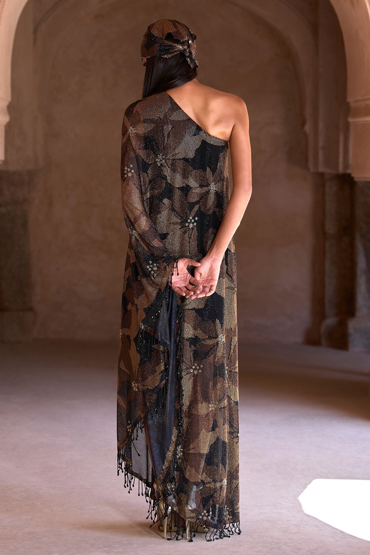 Aaliya amrin in Zeina Kaftan Dress