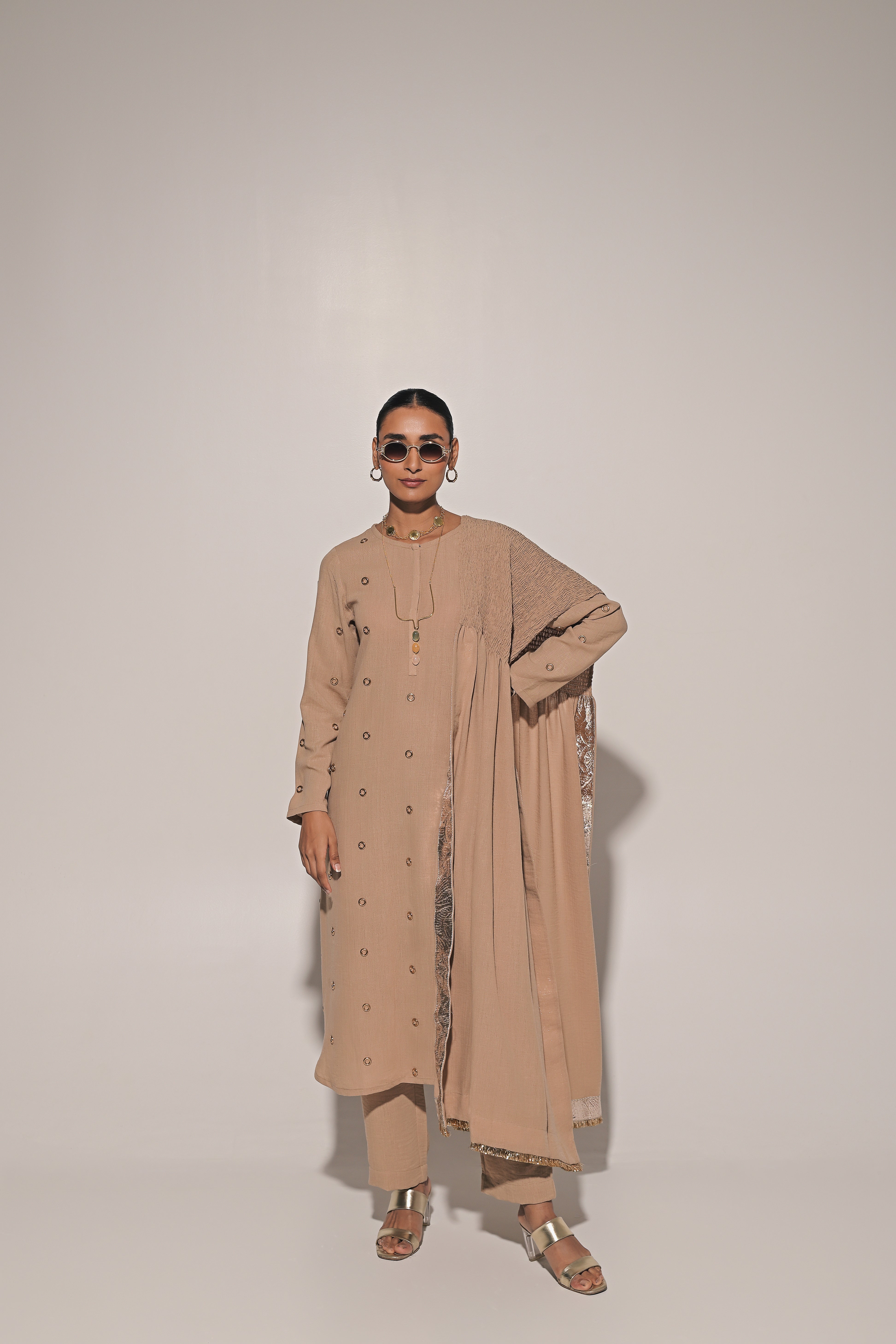 Sitaara kurat with pants and dupatta