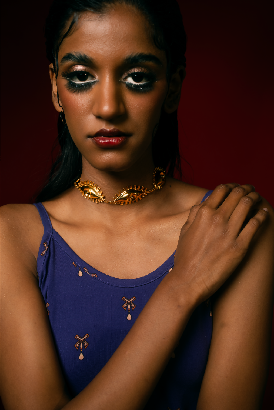 All eyes on me neckpiece aishr website-02