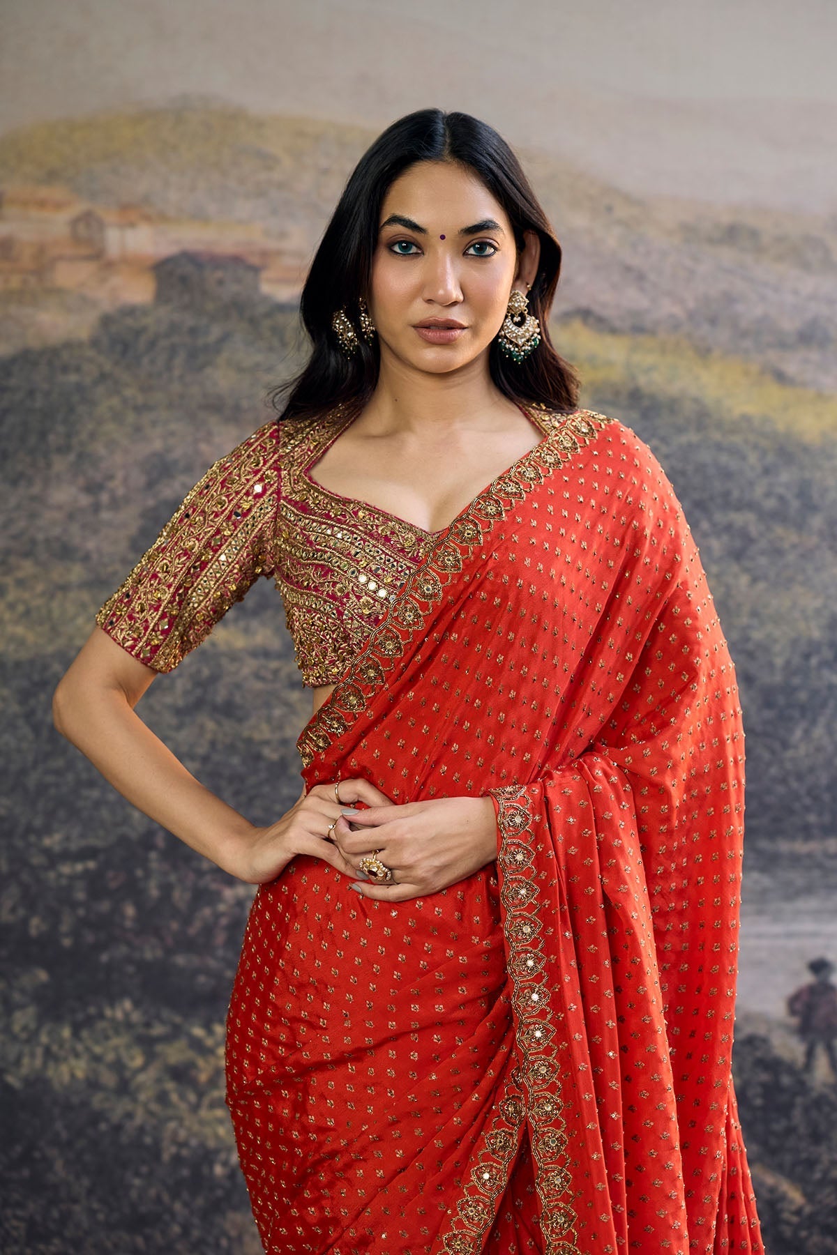 Surahi Rang Handloom Saree Set