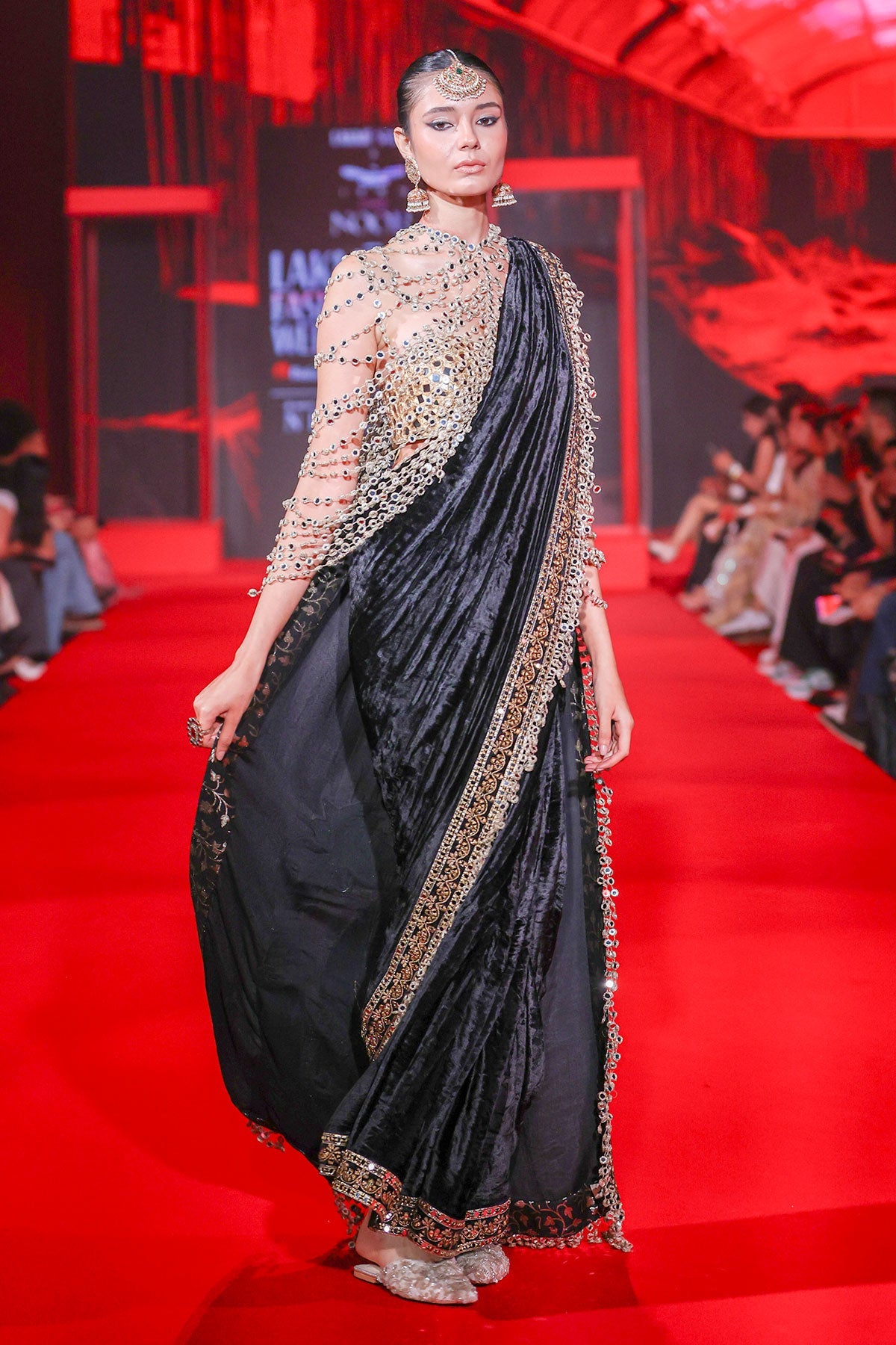 Maharani Saree Set - B