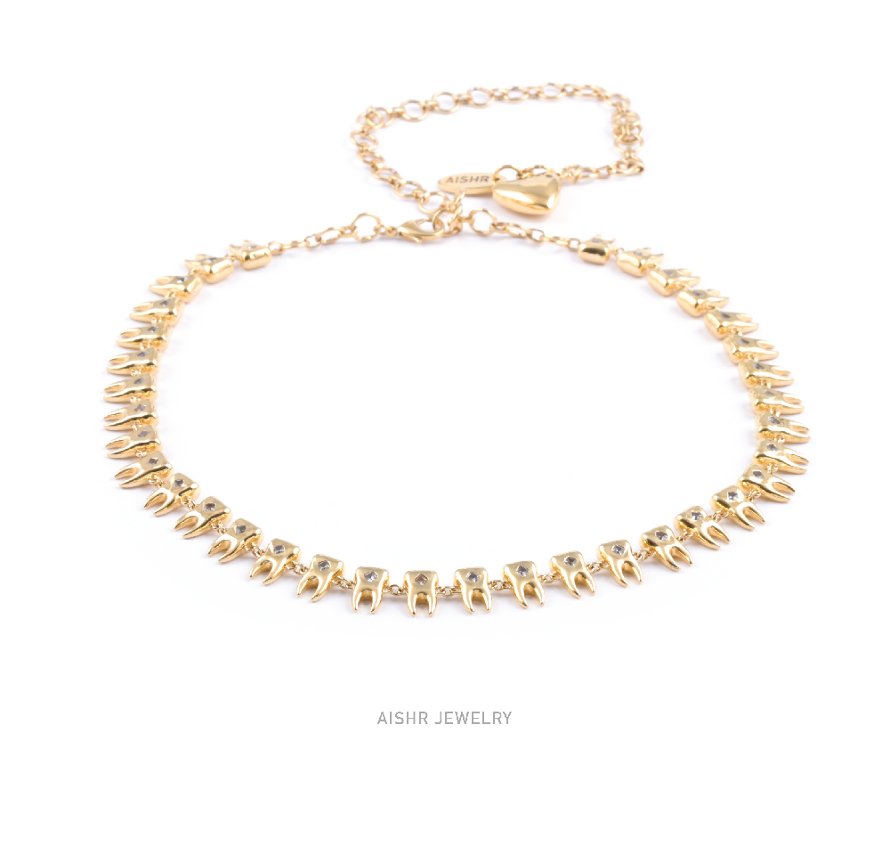 Bite me teeth Neckpiece
