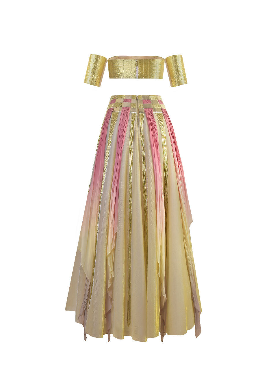 Interwoven Gradient Metallic Ensemble