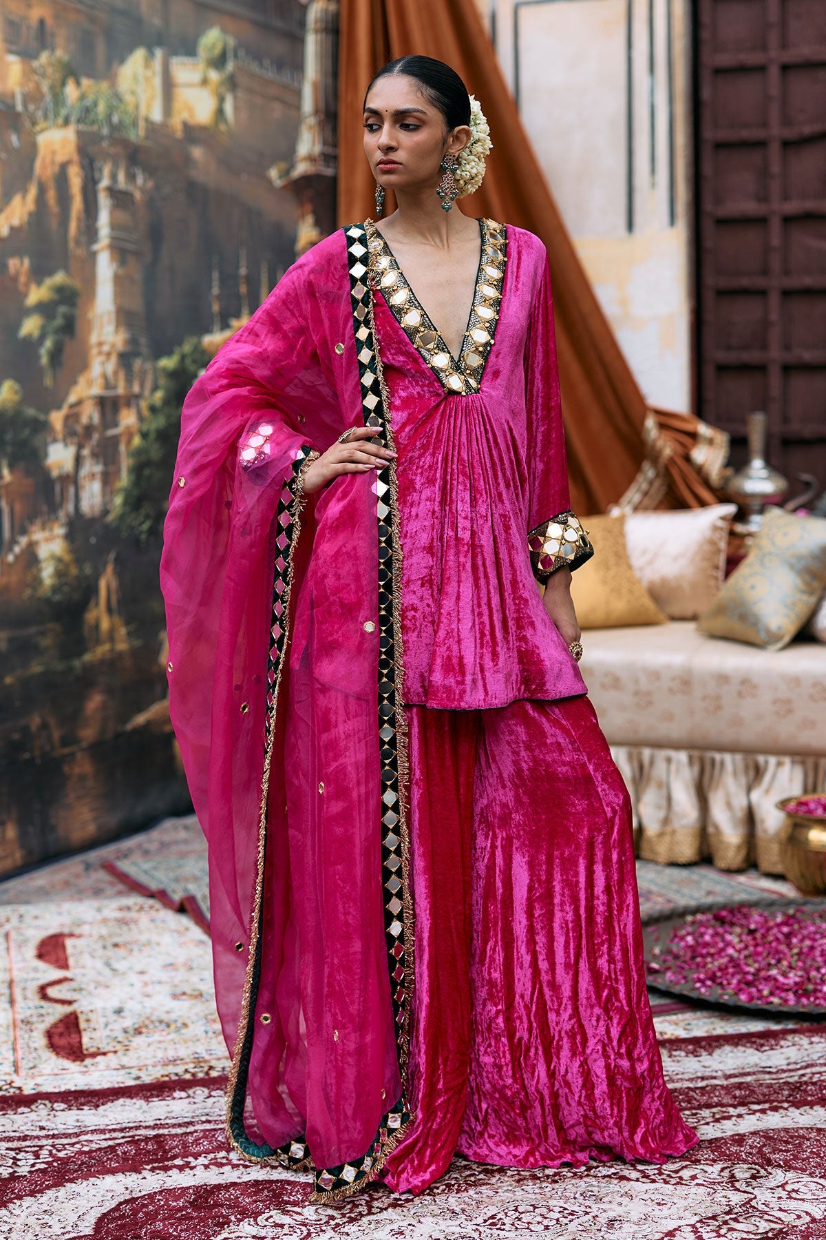 Gulaab Makhmal Khayal Suit