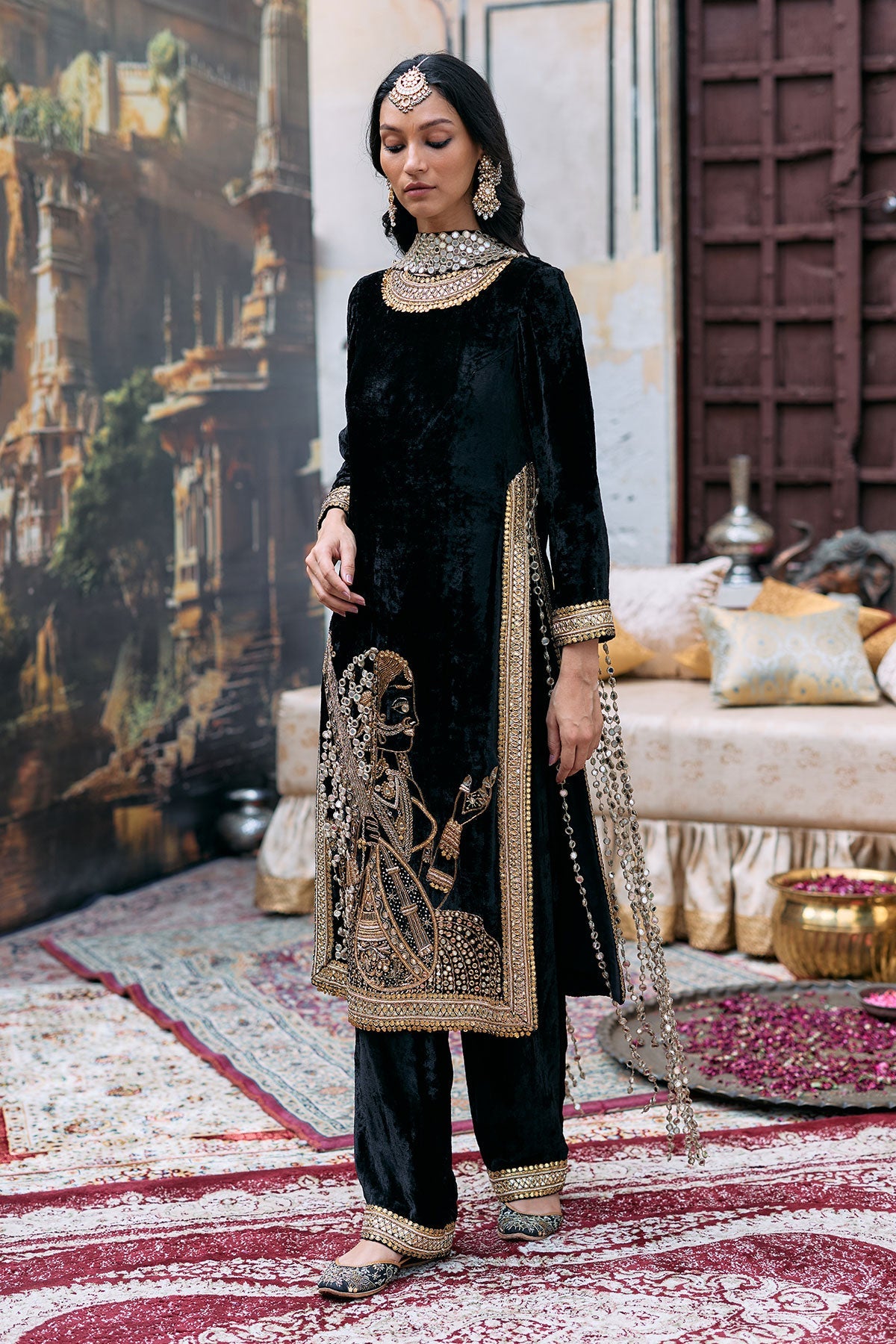 Maharani Suit