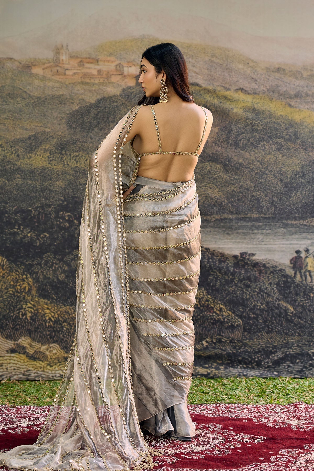 Avyra Saree Set