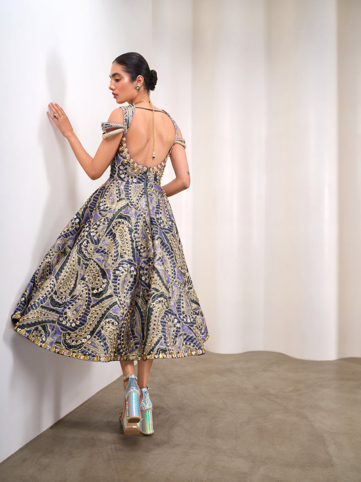 Lilac Daydream – lilac dress by Papa Don't Preach by Shubhika