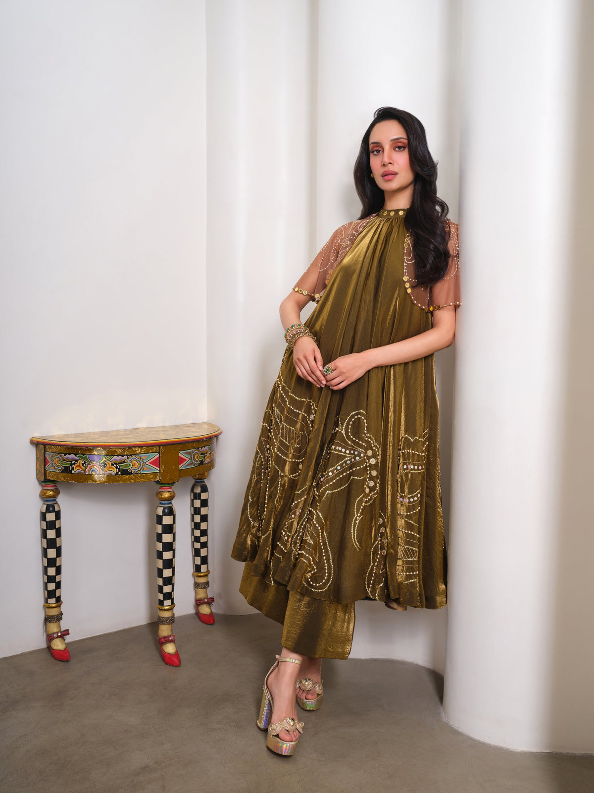Molten Glow – gold kurta set by Papa Don't Preach by Shubhika