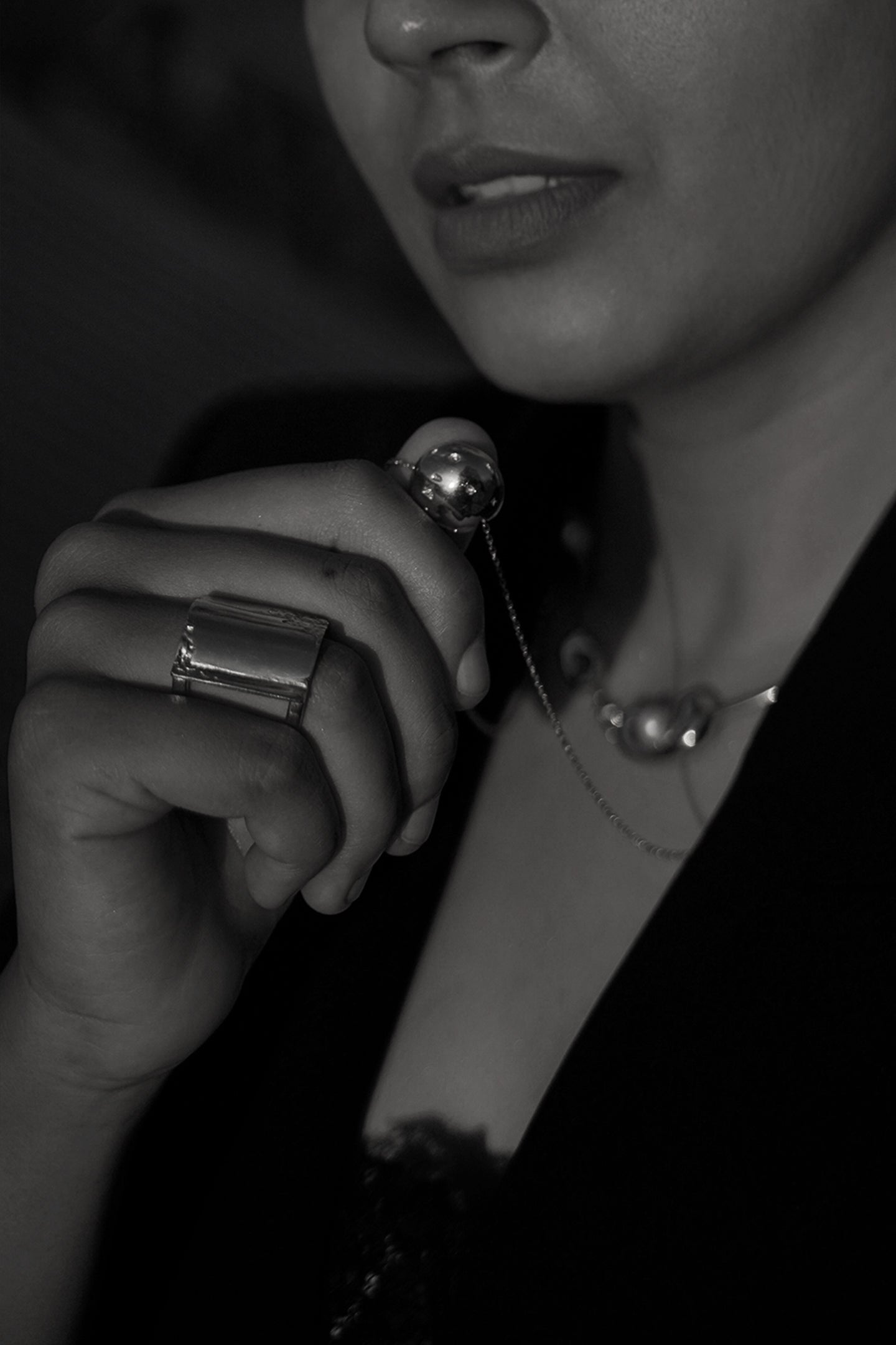 PALLAS PENDANT- PLATINUM