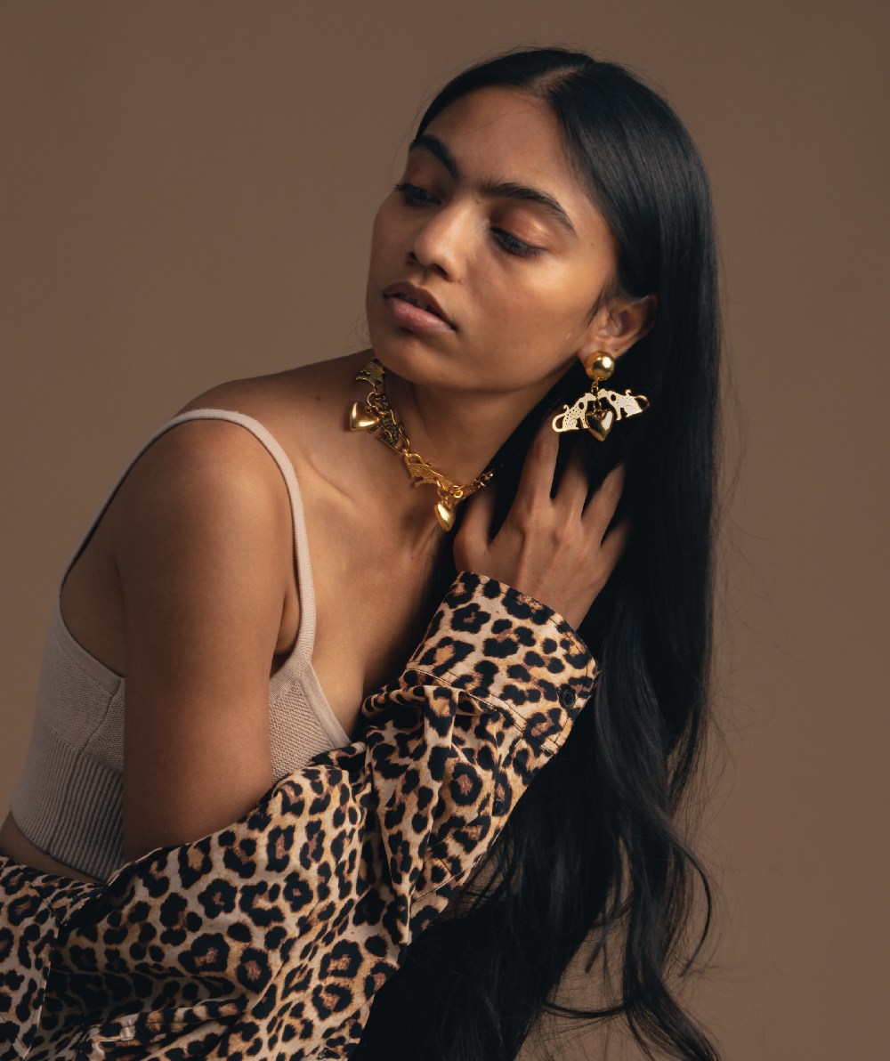WILD CAT EARRINGS AND CHOKER5