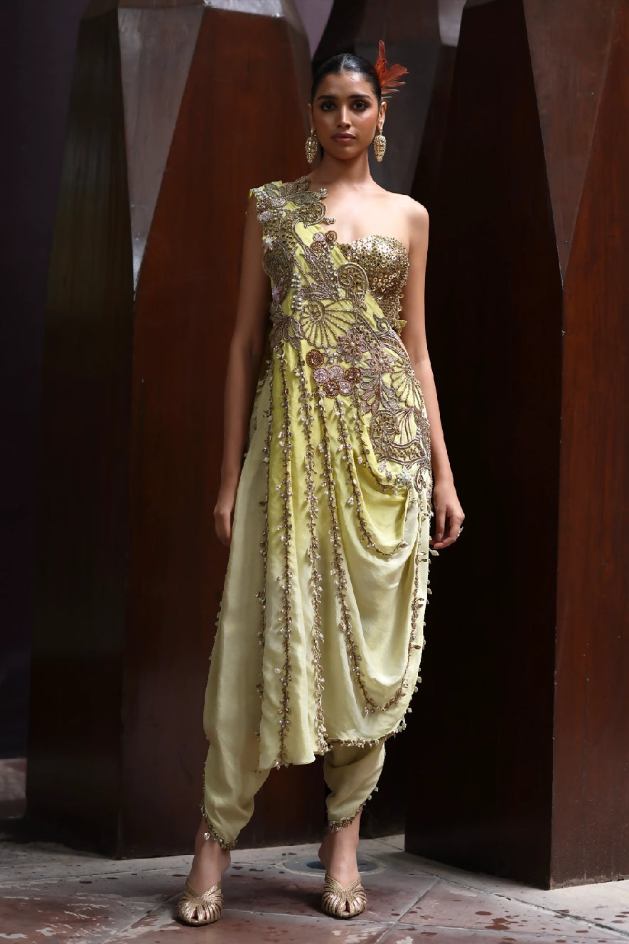 Osa One-Shoulder Cocoon Cape Set in Yellow