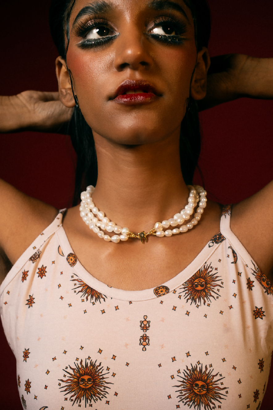 Pearly white teeth neckpiece-03